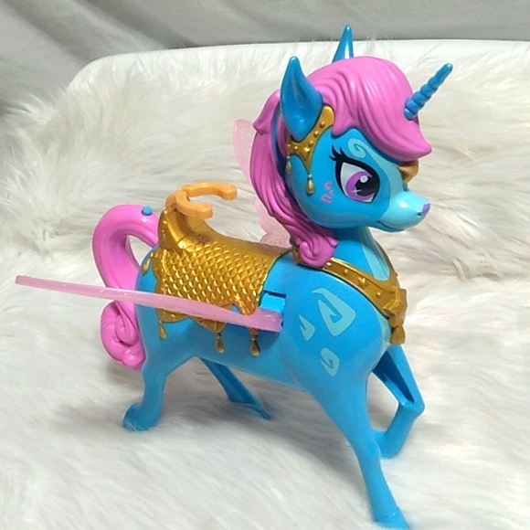 Nickelodeon Shimmer & Shine Magical Flying Zahracorn Works Perfect - Picture 1 of 14